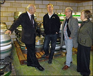 Vince Cable MP-visits Twickenham Brewery